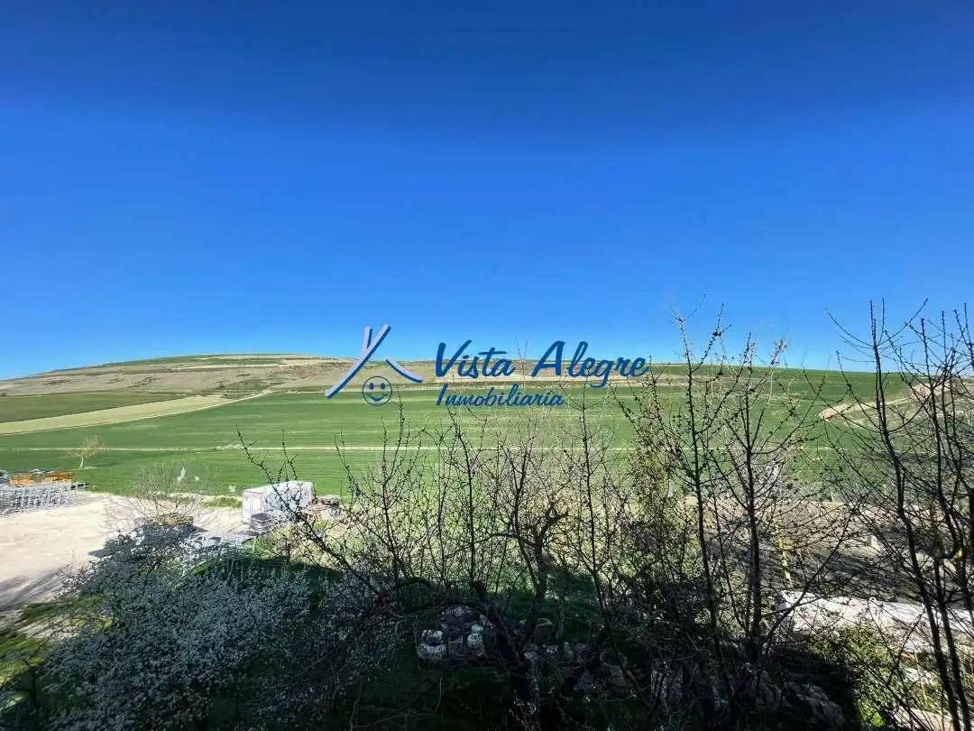Buildings for sale in Fresneña
