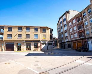 Vista exterior de Pis en venda en Funes amb Aire condicionat, Calefacció i Terrassa