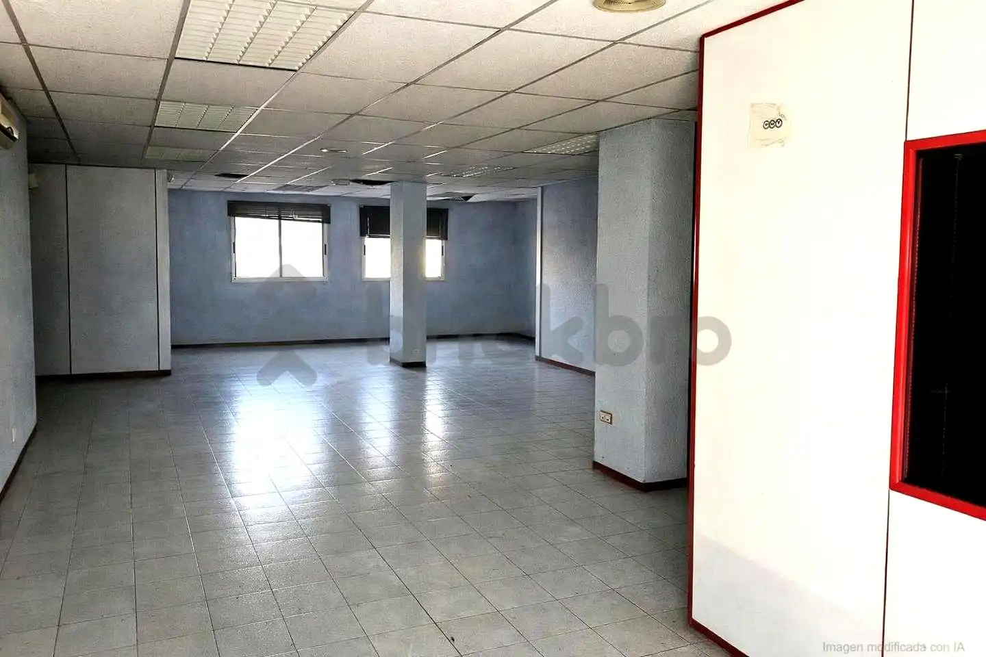Local comercial de lloguer a De La Mare De Déu De Montserrat