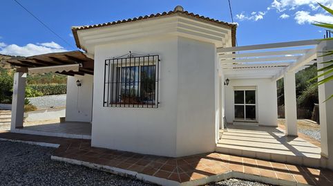 Image 4 of the listing