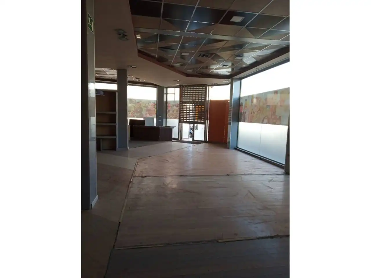 Local comercial en venda a Calle EXTRAMUROS, imagen 3