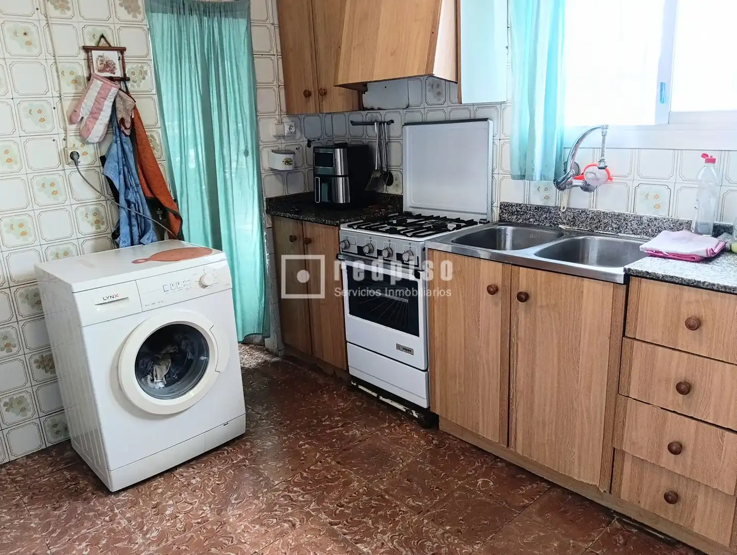 Küche von Haus oder Chalet zum Verkauf in Castellón de la Plana / Castelló de la Plana mit Privatgarten und Abstellraum