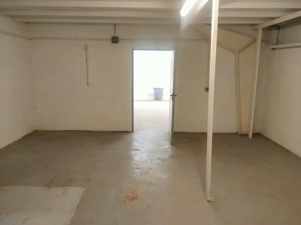 Nave industrial en venta en Valencia