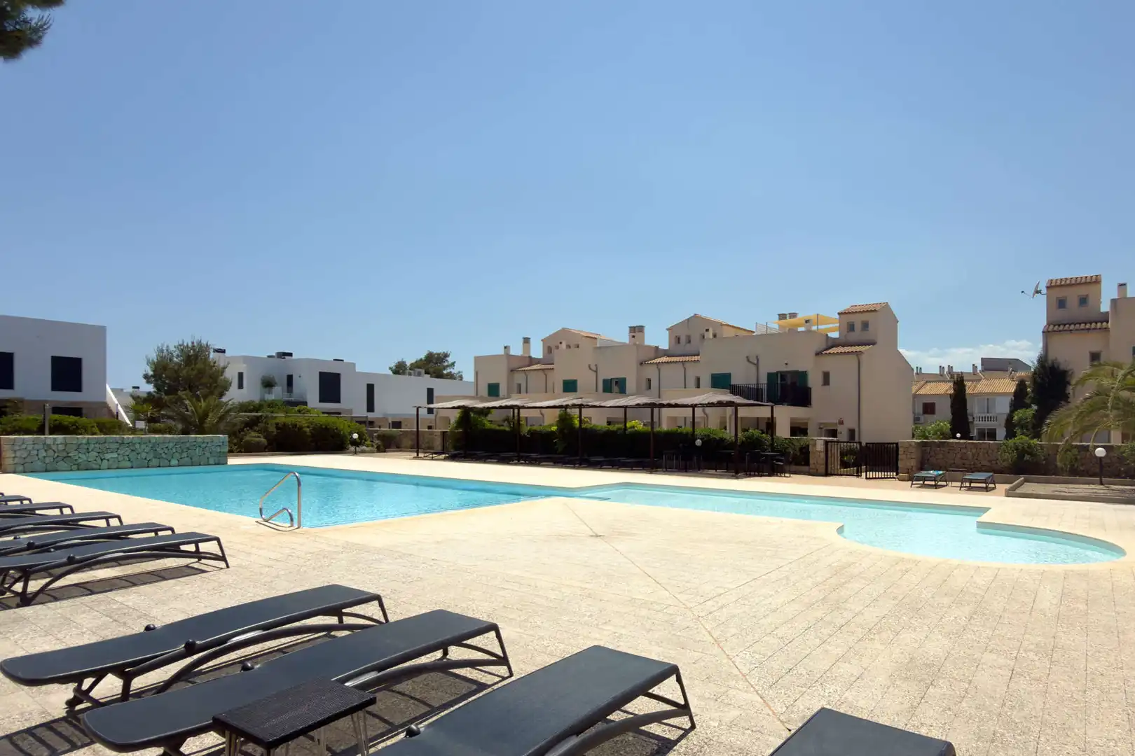 Piscina de Casa adosada en venda en Capdepera amb Aire condicionat, Terrassa i Moblat
