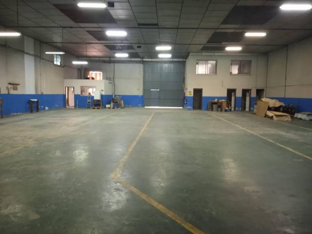 Nave industrial en Alquiler en Metro - Auditorio