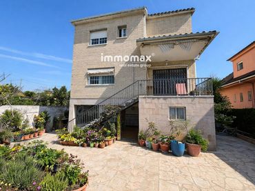 Chalet con jardín en venta en La Collada - Sis Camins