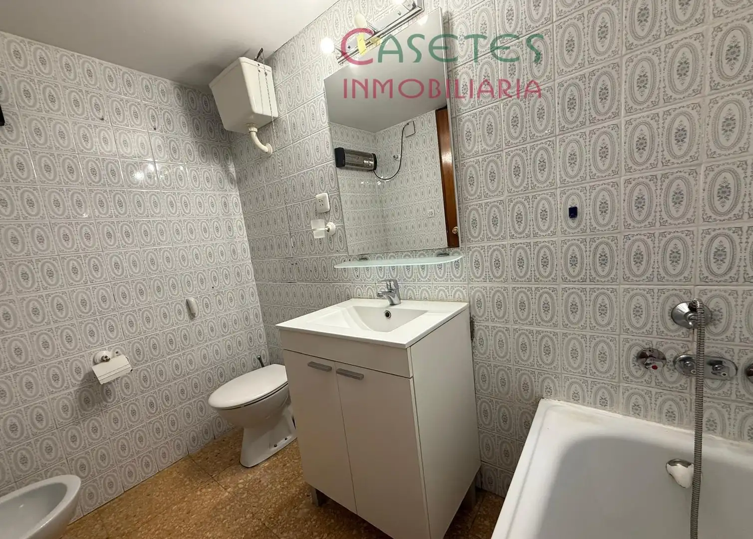 Habitación de Piso en venta en Valencia con Trastero y Balcón