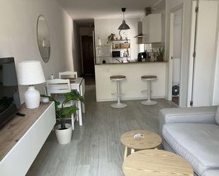 Sala d'estar de Apartament per a compartir en Santa Coloma de Gramenet amb Aire condicionat i Terrassa
