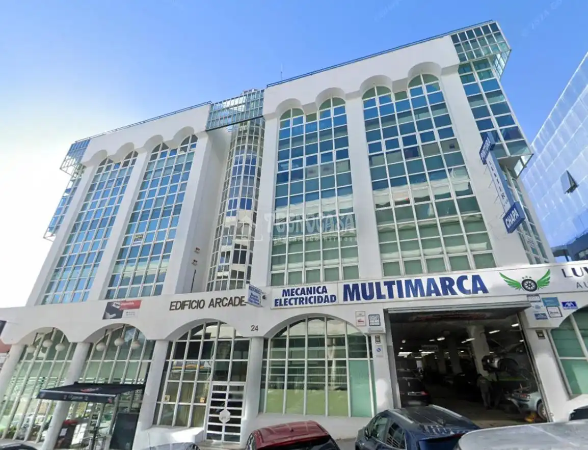 Vista exterior de Local en venta en  Madrid Capital con Aire acondicionado y Calefacción