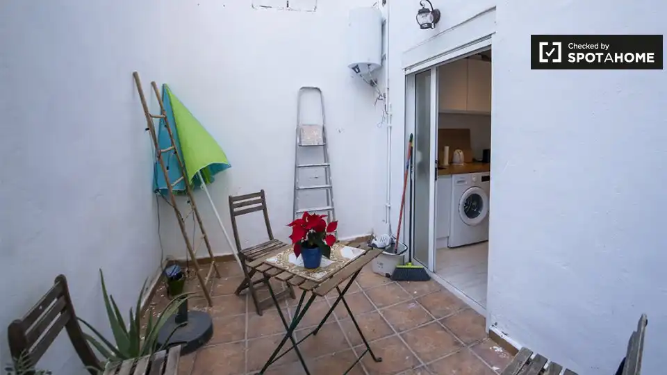Appartamento con terrazza in affitto a Poblats Marítims, imagen 16