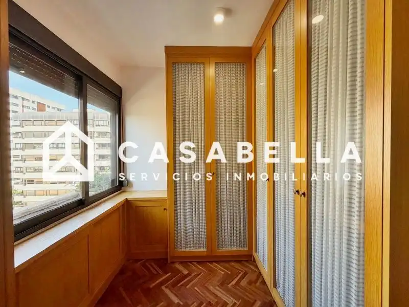 Habitación de Piso de alquiler en Valencia con Aire acondicionado, Calefacción y Trastero