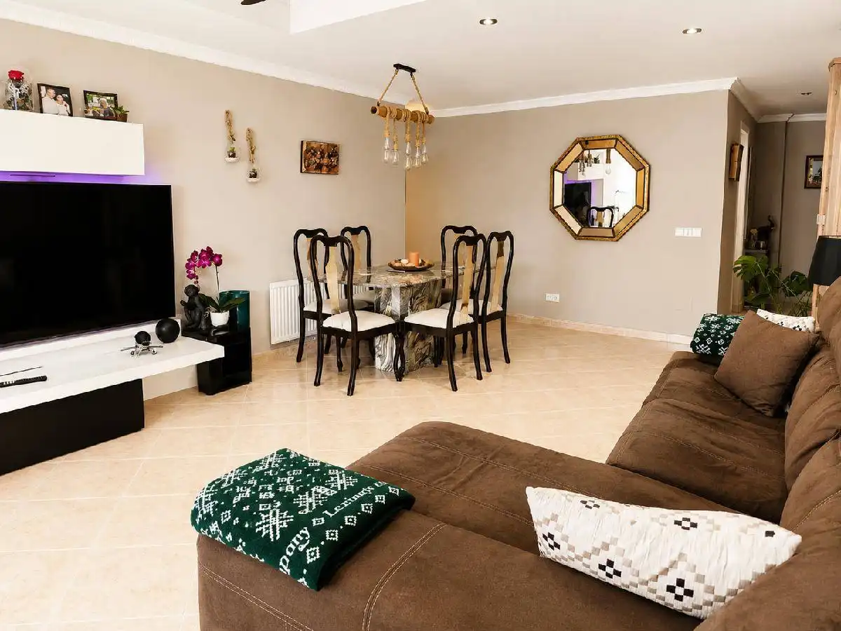 Comedor de Piso en venta en Marbella con Aire acondicionado