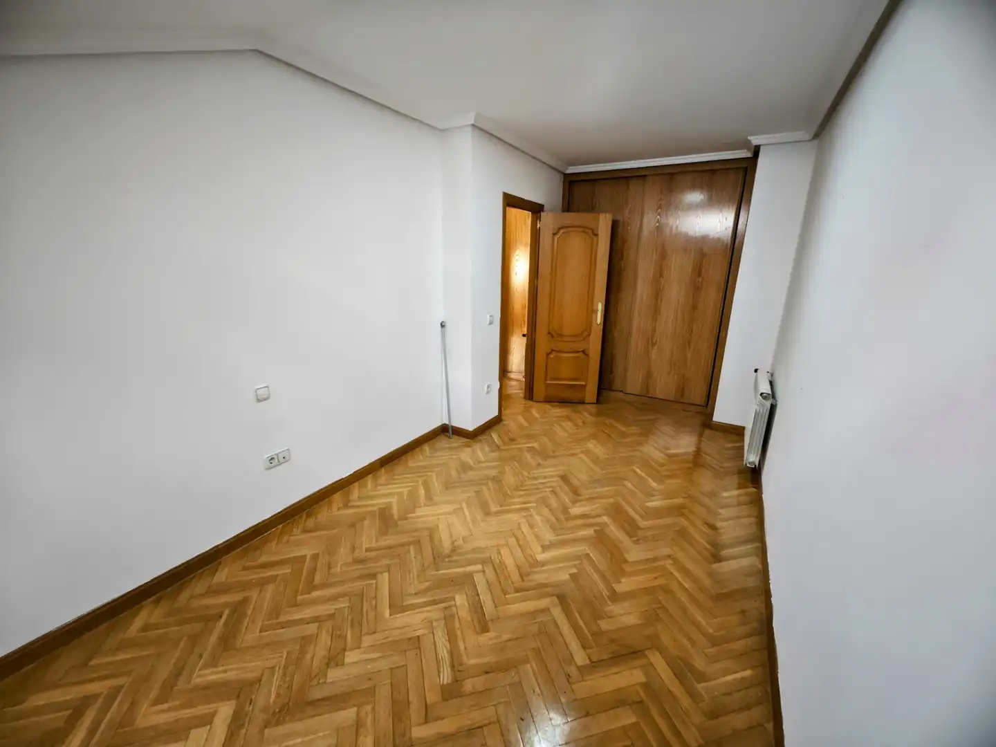 Schlafzimmer von Maisonette zum Verkauf in Arroyomolinos (Madrid) mit Klimaanlage, Heizung und Privatgarten
