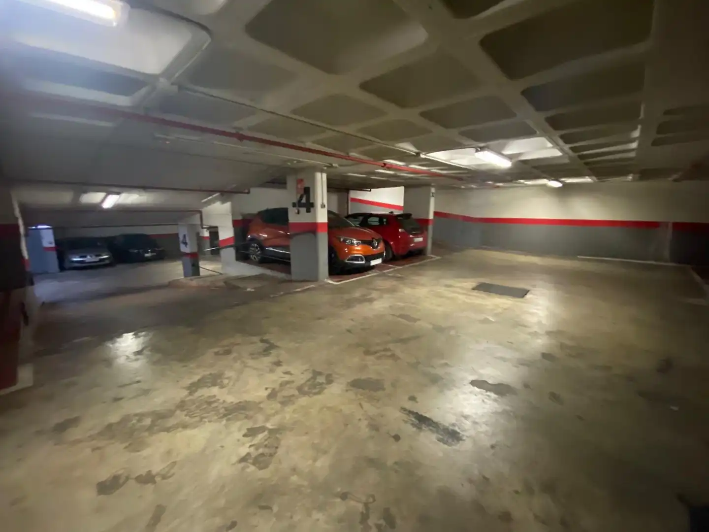 Einzelparkplatz zum Verkauf in Calle CAPITAN SEGARRA, imagen 8