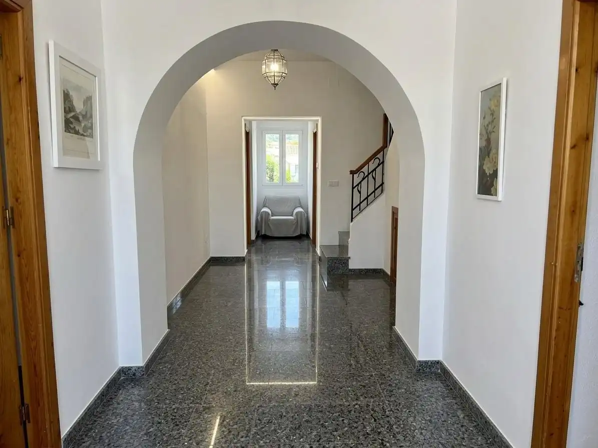 Casa amb terrassa en venda a Calle REAL (VENT) 14, imagen 4