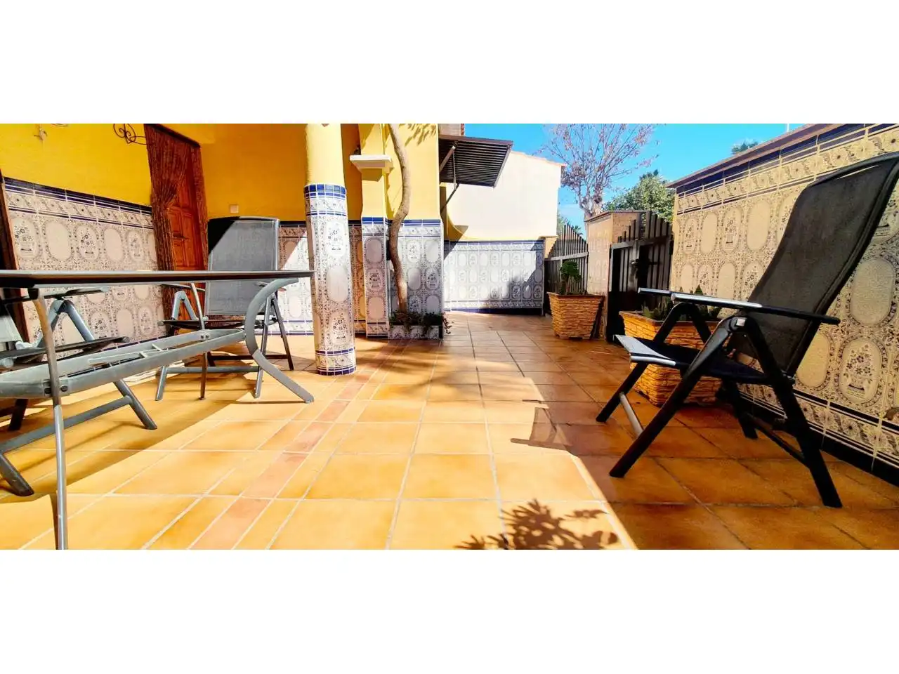 Terrace of Detached homes for sale in Roquetas de Mar  with Terrace, Furnished and Community pool