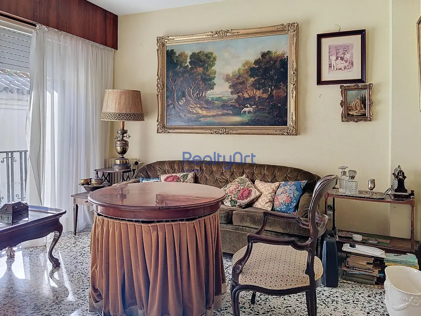 Living room of Flat for sale in Sevilla  with Air Conditioner