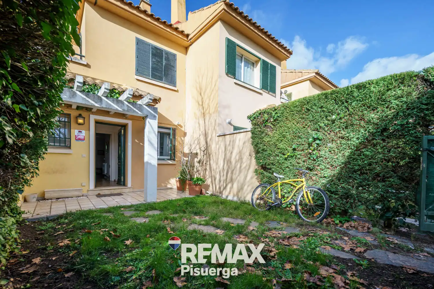 Vista exterior de Casa o chalet en venta en Simancas con Calefacción, Terraza y Trastero