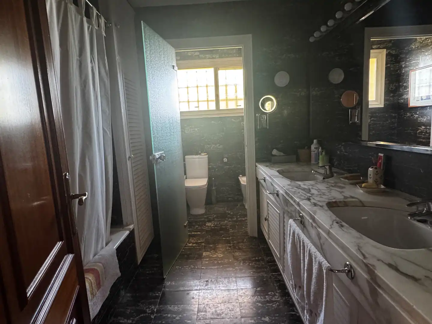 Baño de Casa o chalet en venta en Badalona con Aire acondicionado, Calefacción y Jardín privado