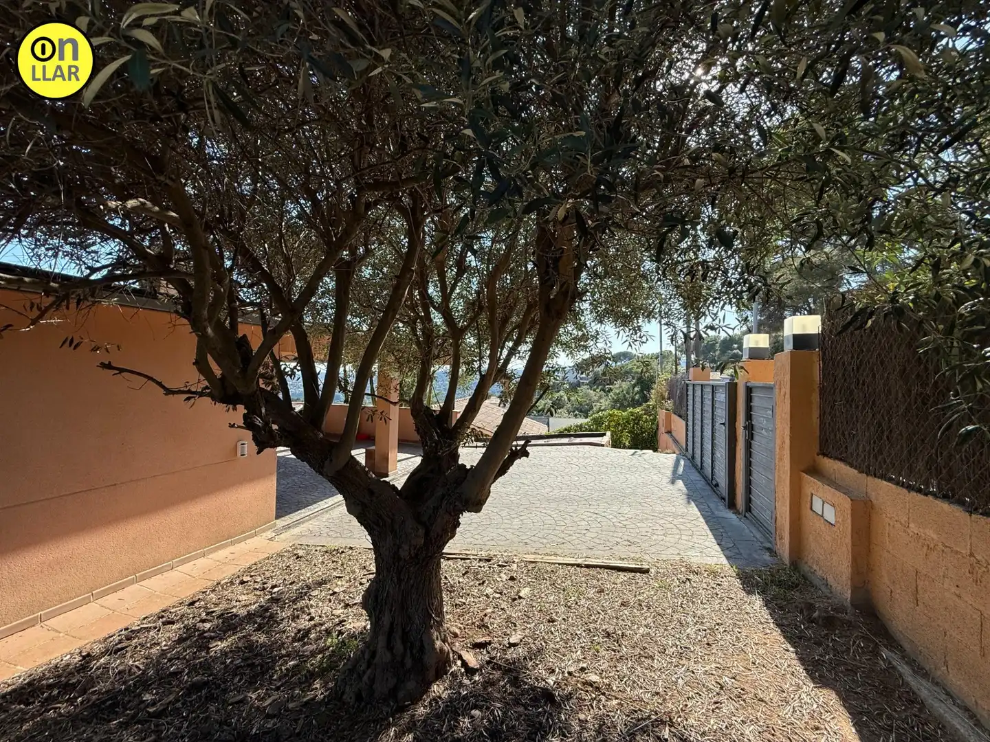 Vista exterior de Casa o chalet en venta en L'Ametlla del Vallès