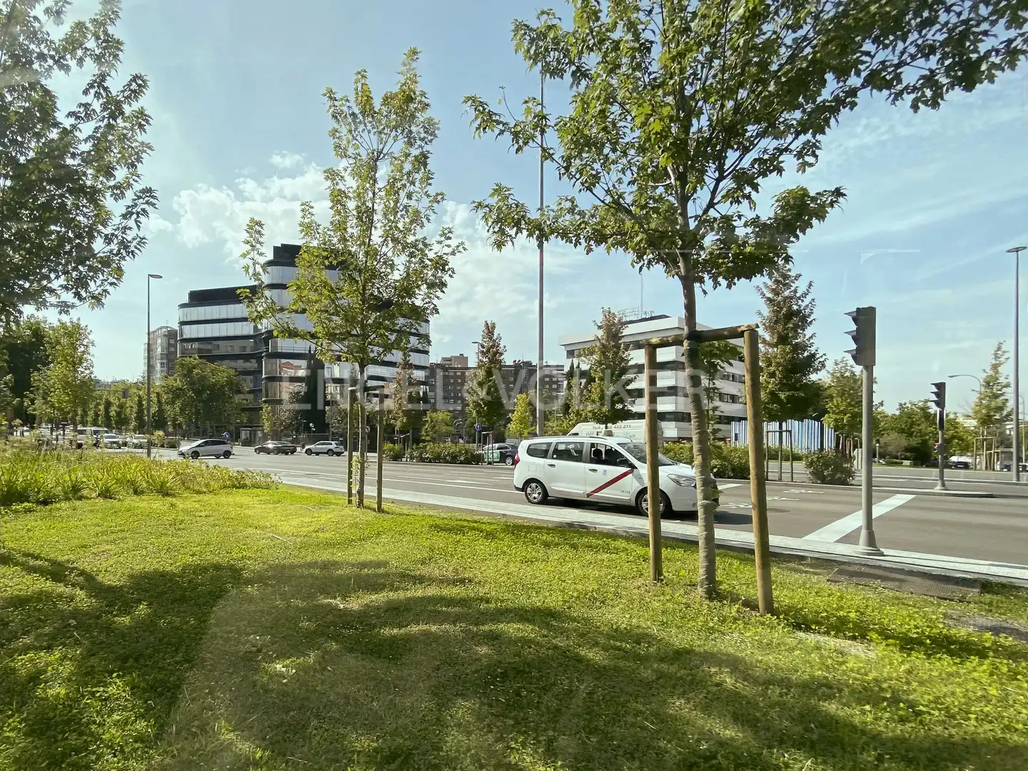 Exterior view of Garage for rent in Madrid