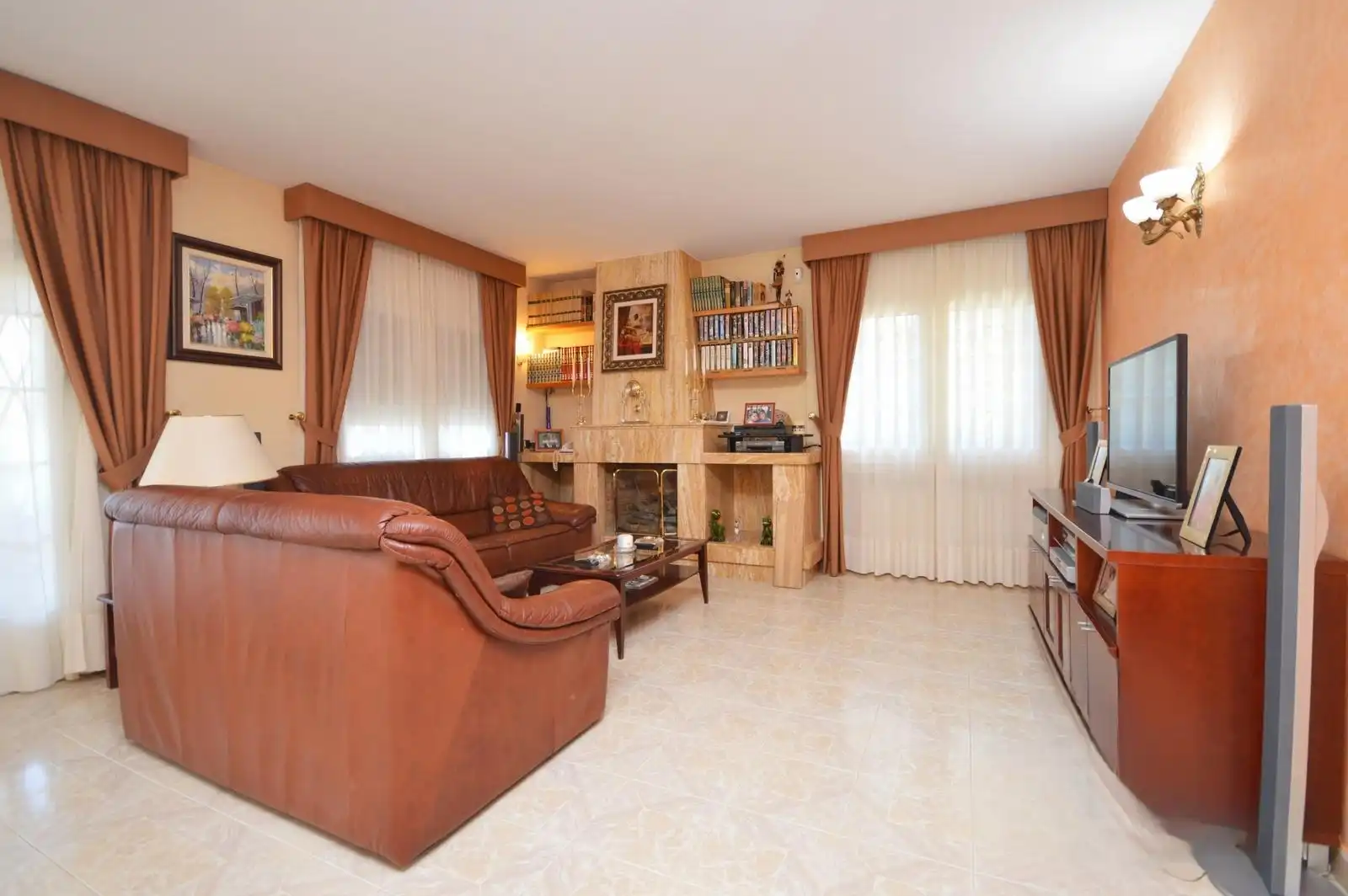 Sala d'estar de Casa o xalet de lloguer en Premià de Dalt amb Aire condicionat, Calefacció i Jardí privat