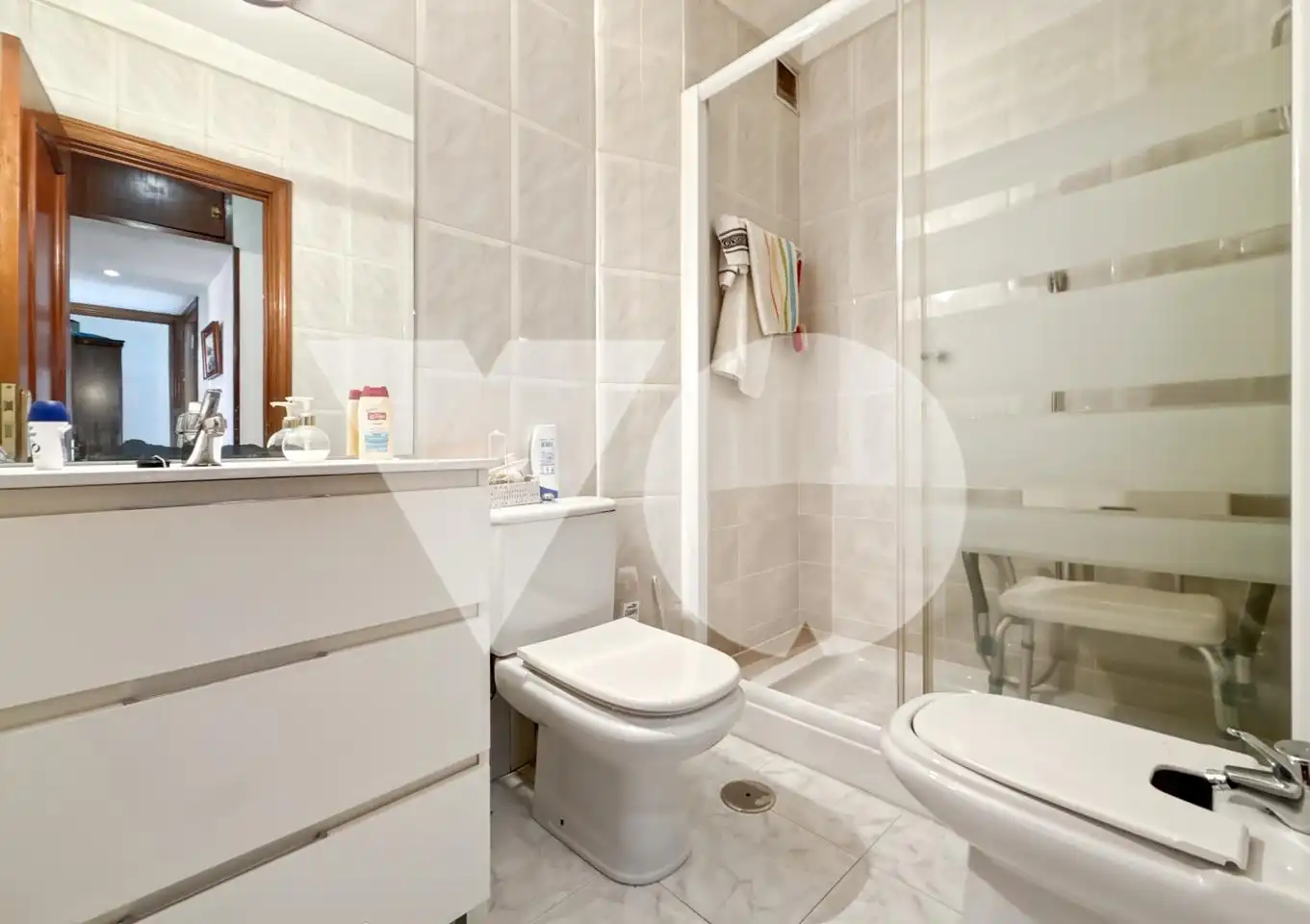 Bathroom of Flat for sale in Madrid  with Air Conditioner, Heating and Terrace