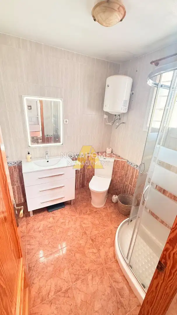 Bany de Casa o xalet en venda en Cartagena amb Aire condicionat, Terrassa i Traster