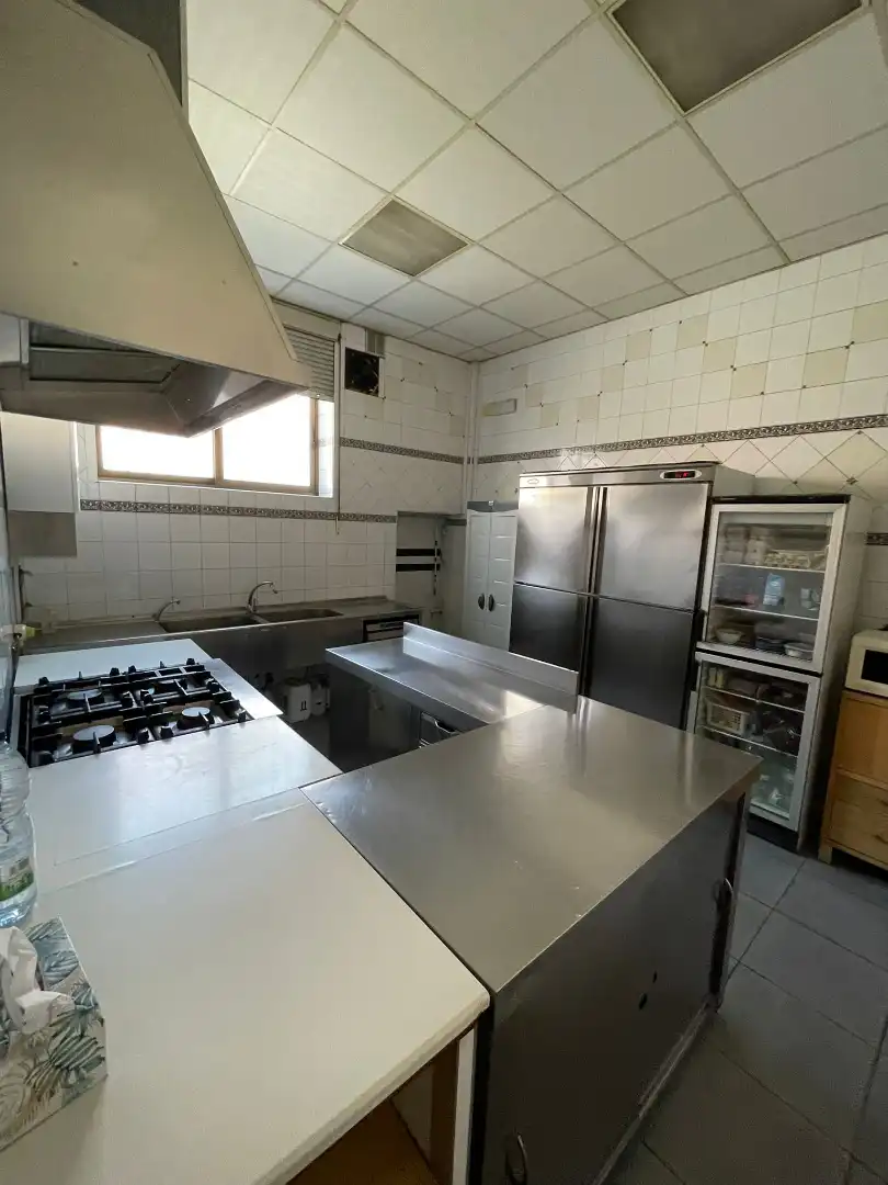 Cocina de Local en venta en Valle de Trápaga-Trapagaran con Aire acondicionado, Terraza y Amueblado