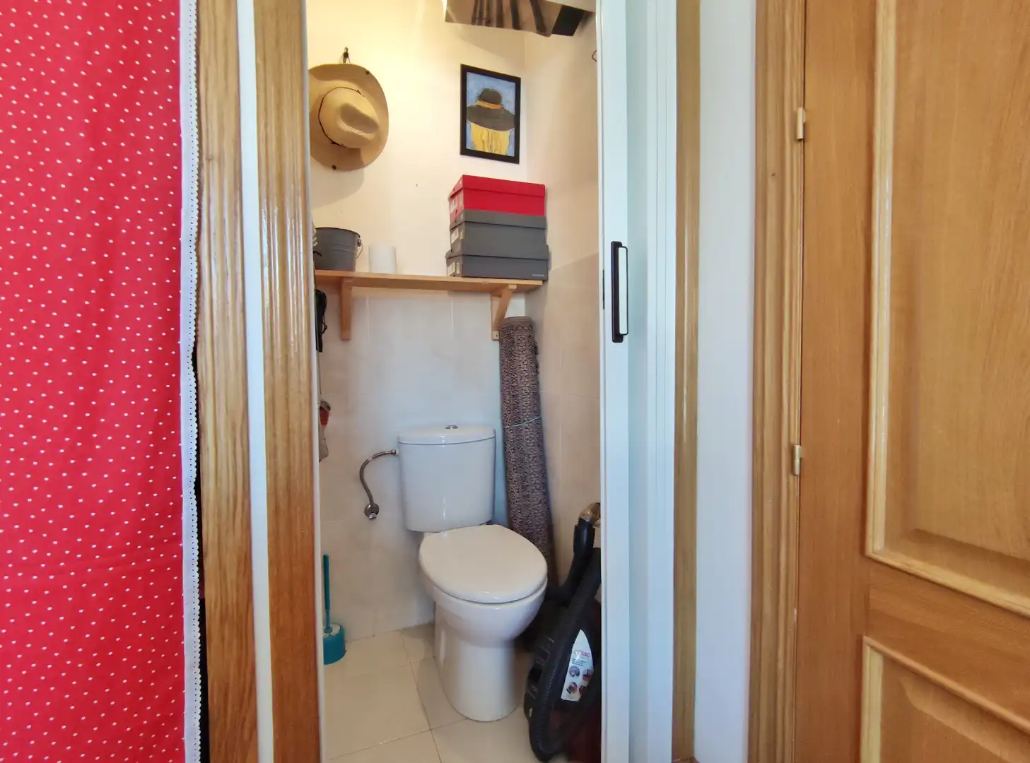 Baño de Apartamento en venta en Ezcaray con Calefacción, Amueblado y Balcón