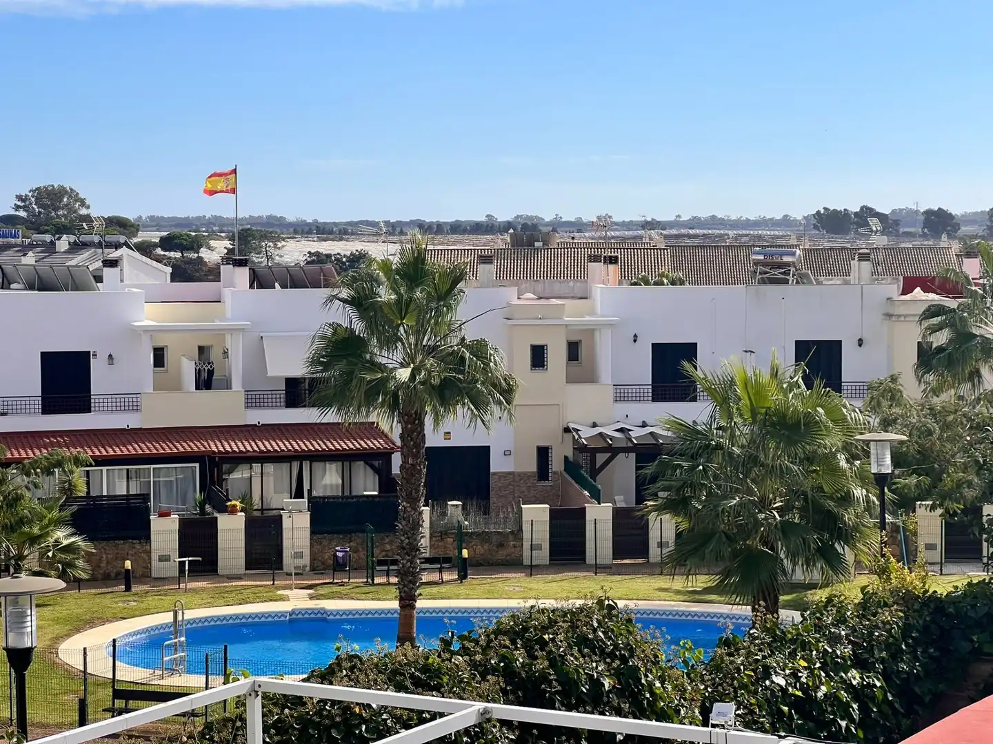 Vista exterior de Casa adosada en venta en Ayamonte con Aire acondicionado, Terraza y Trastero