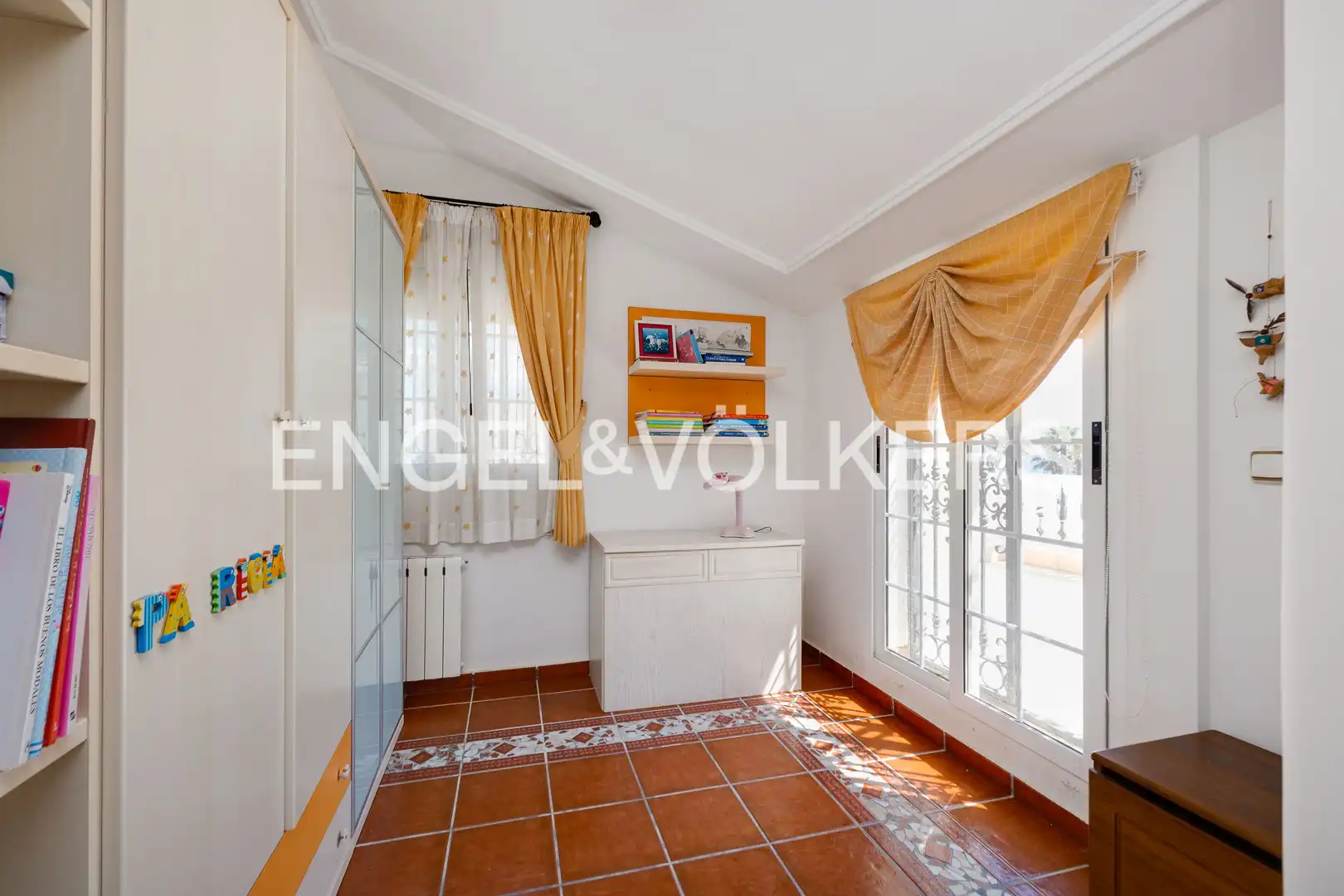Finca rústica en venta en Torrevieja con Aire acondicionado, Calefacción y Jardín privado