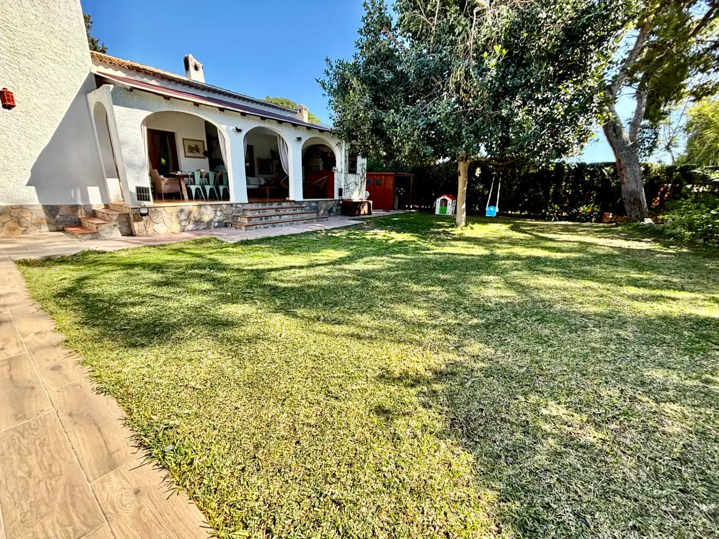 Jardí de Casa o xalet en venda en Mutxamel amb Aire condicionat, Jardí privat i Terrassa