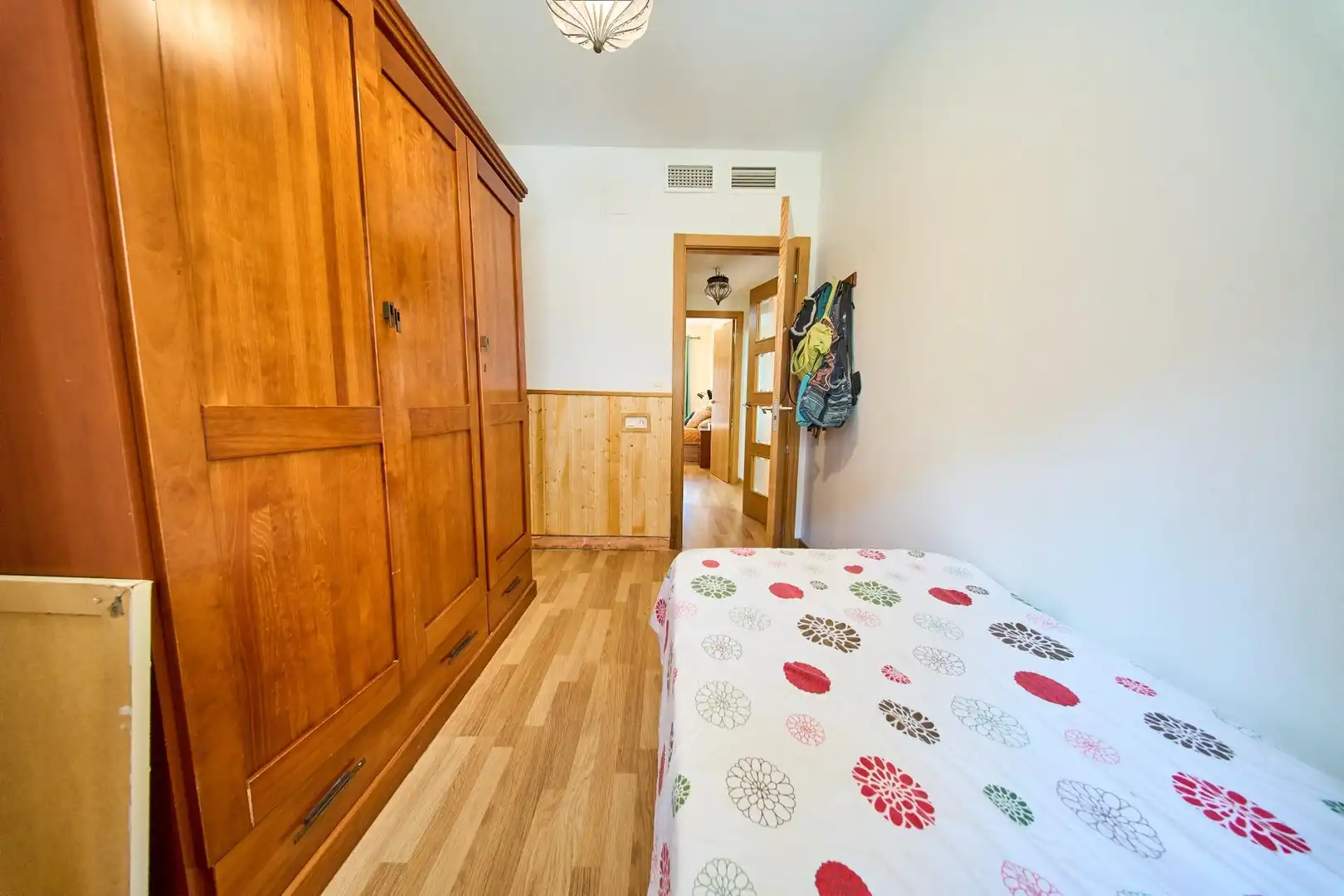 Bedroom of Flat for sale in Güéjar Sierra  with Air Conditioner and Community pool