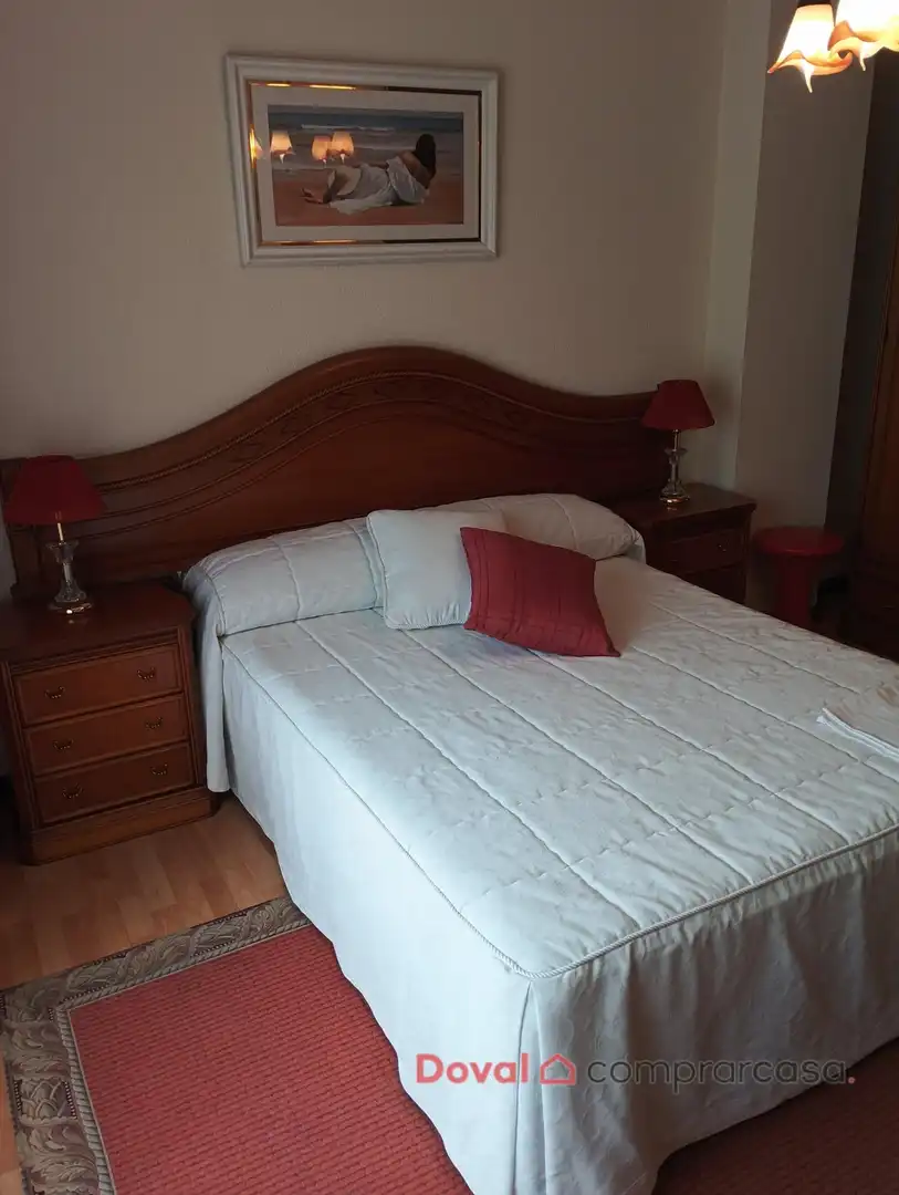 Habitación de Piso de alquiler en Vigo  con Calefacción, Parquet y Amueblado