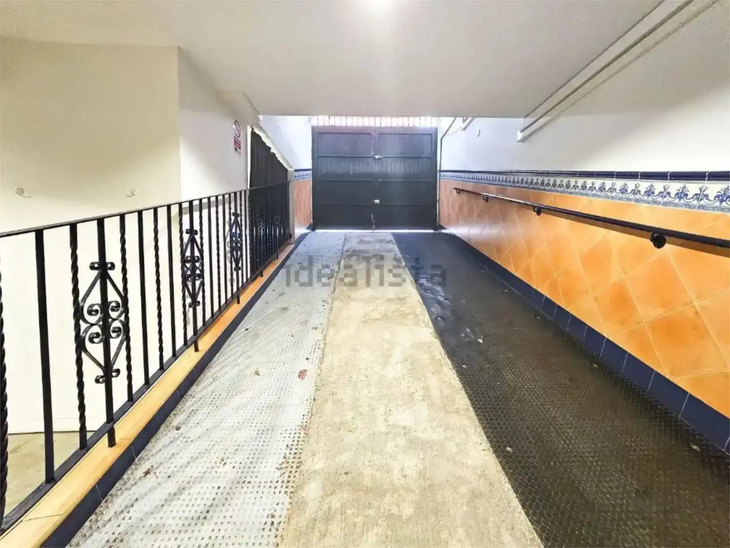 Parking de Piso en venta en La Algaba con Aire acondicionado, Trastero y Amueblado