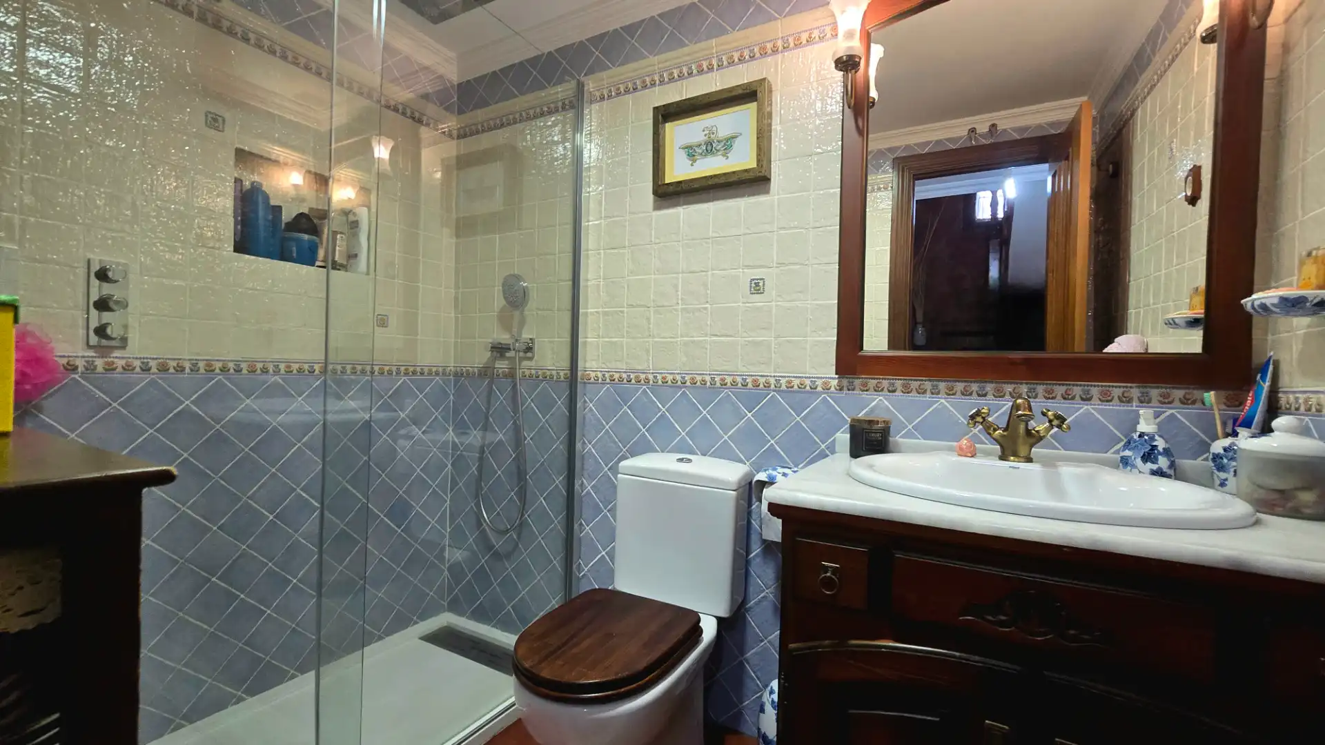 Baño de Casa adosada en venta en Alcalá de Henares con Aire acondicionado, Calefacción y Jardín privado
