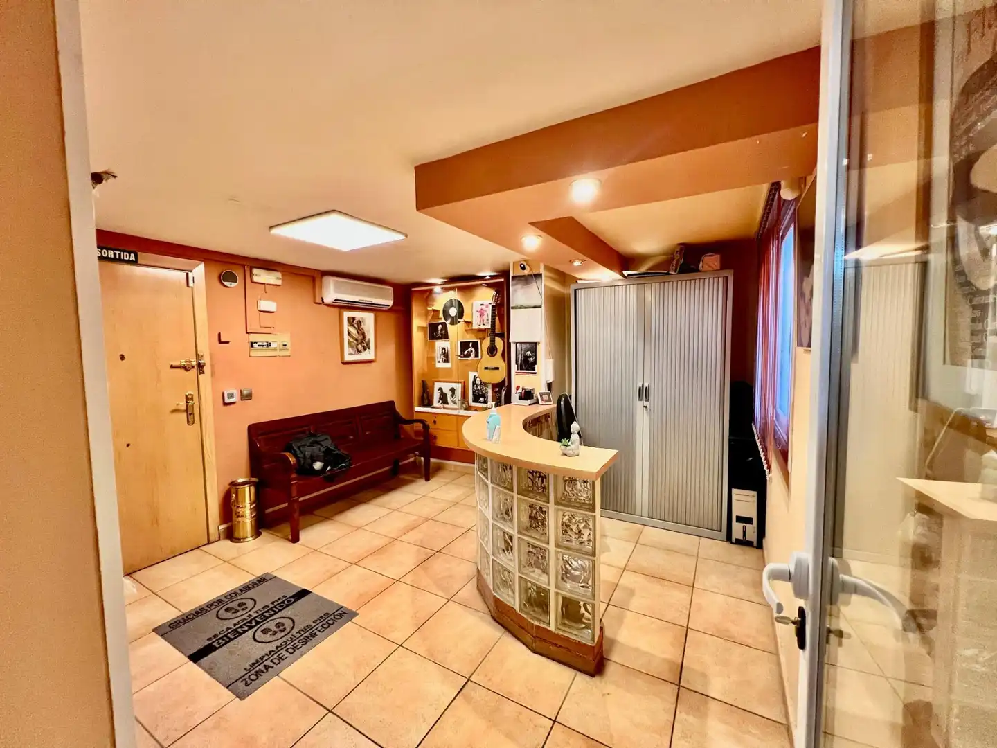 Business premises to rent in Ronda de la Roureda