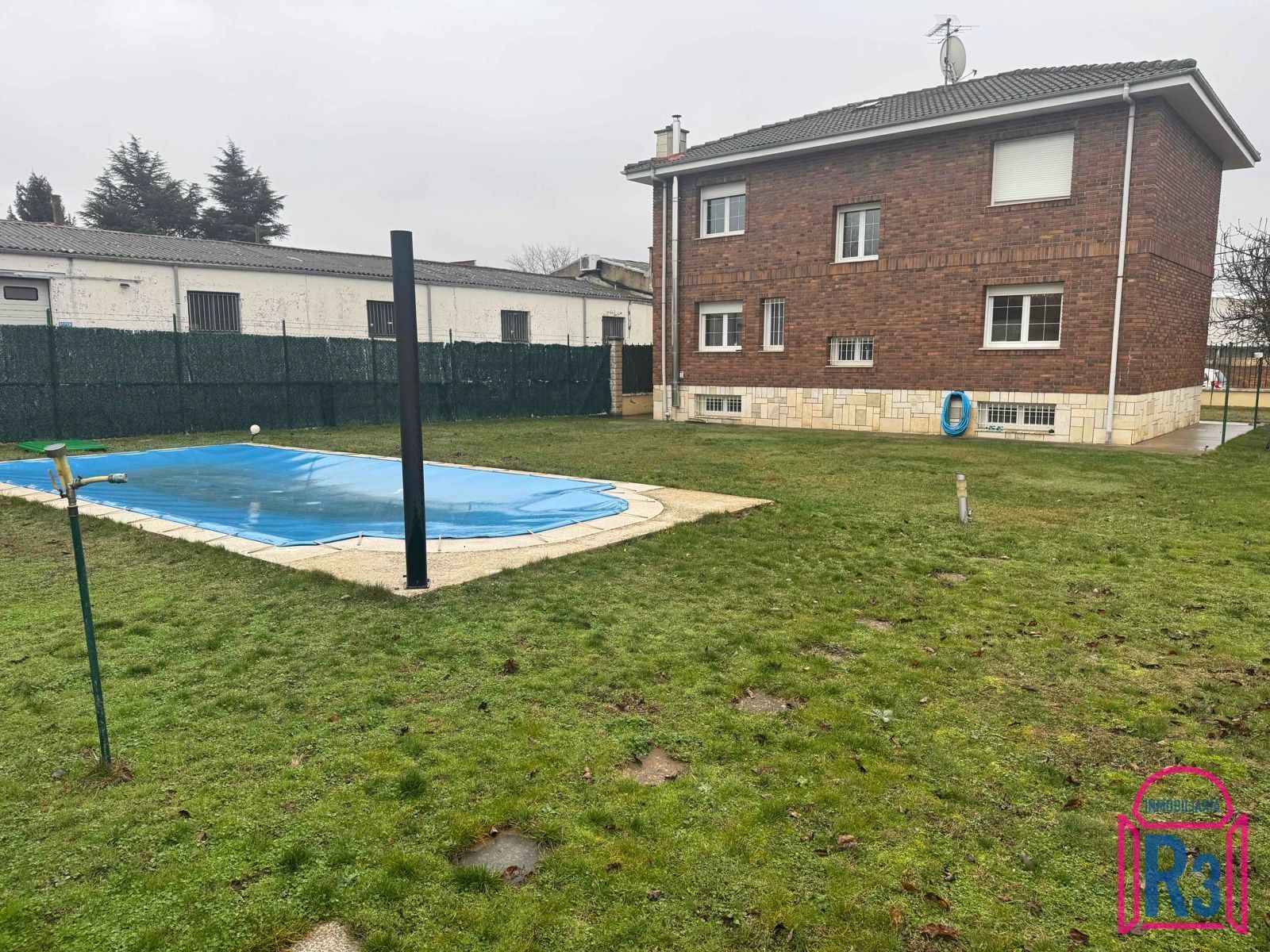 Piscina de Casa o chalet en venta en San Andrés del Rabanedo con Calefacción y Piscina