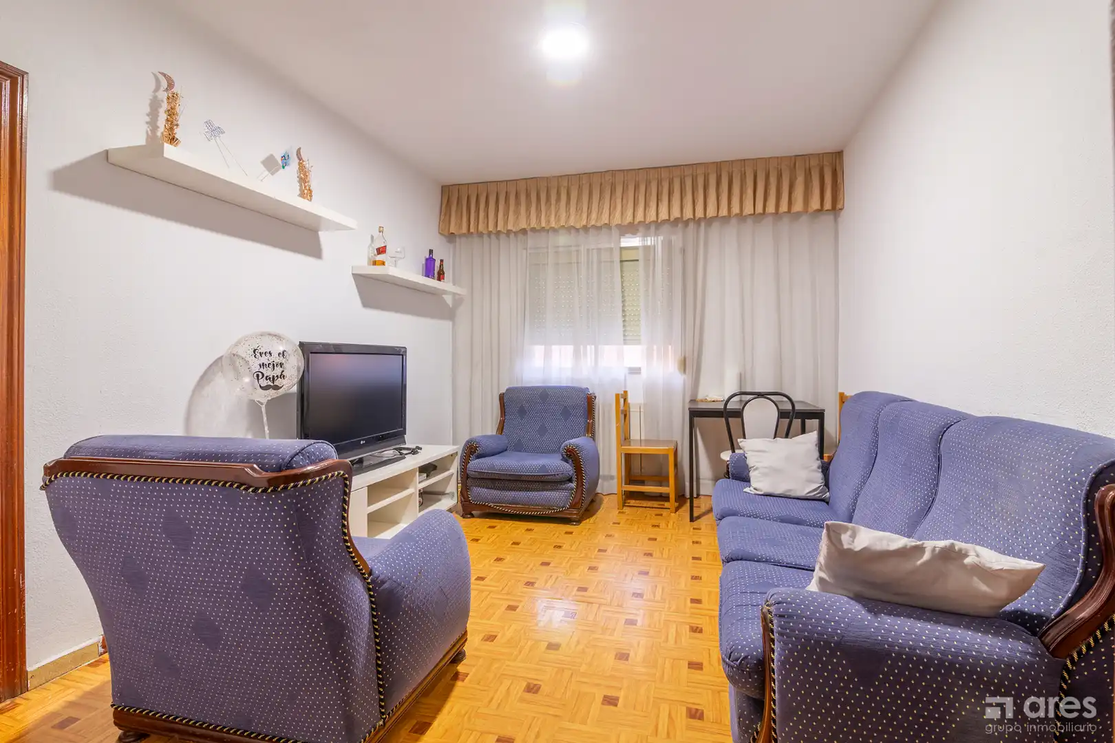 Living room of Flat for sale in Alcorcón  with Heating, Furnished and Oven