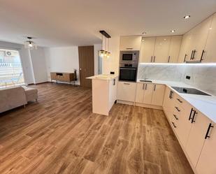 Kitchen of Apartment for sale in Torrevieja