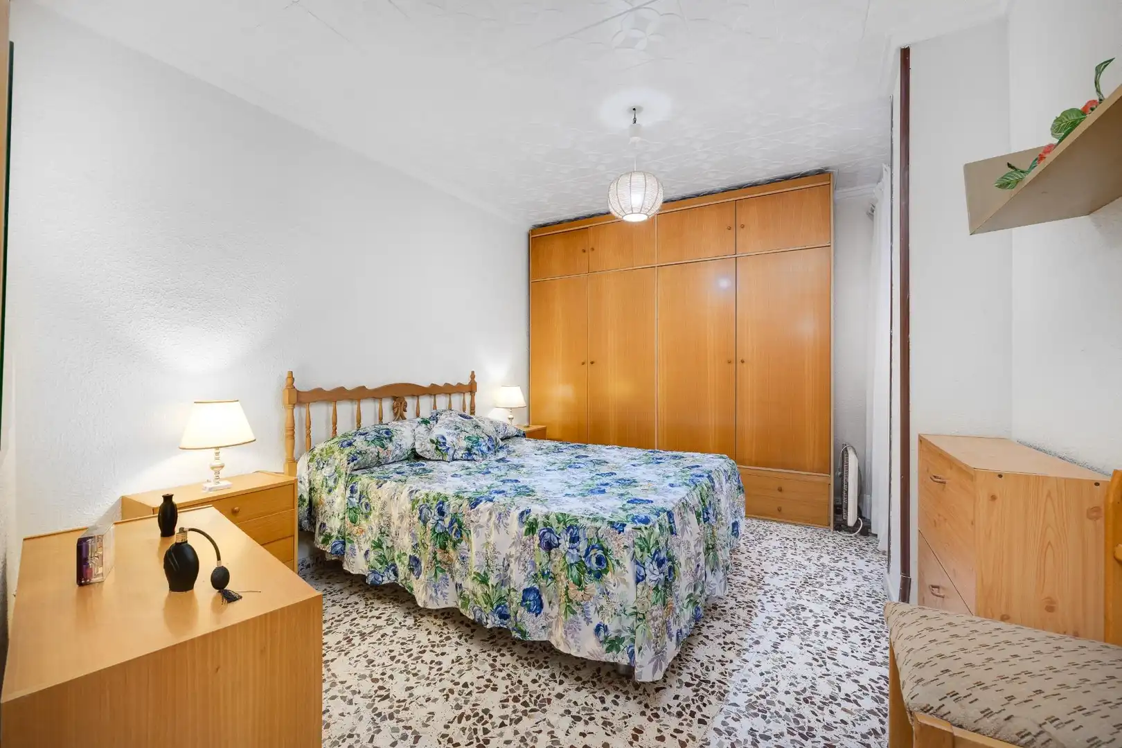 Schlafzimmer von Wohnungen zum Verkauf in Torrevieja mit Terrasse, Möbliert und Balkon