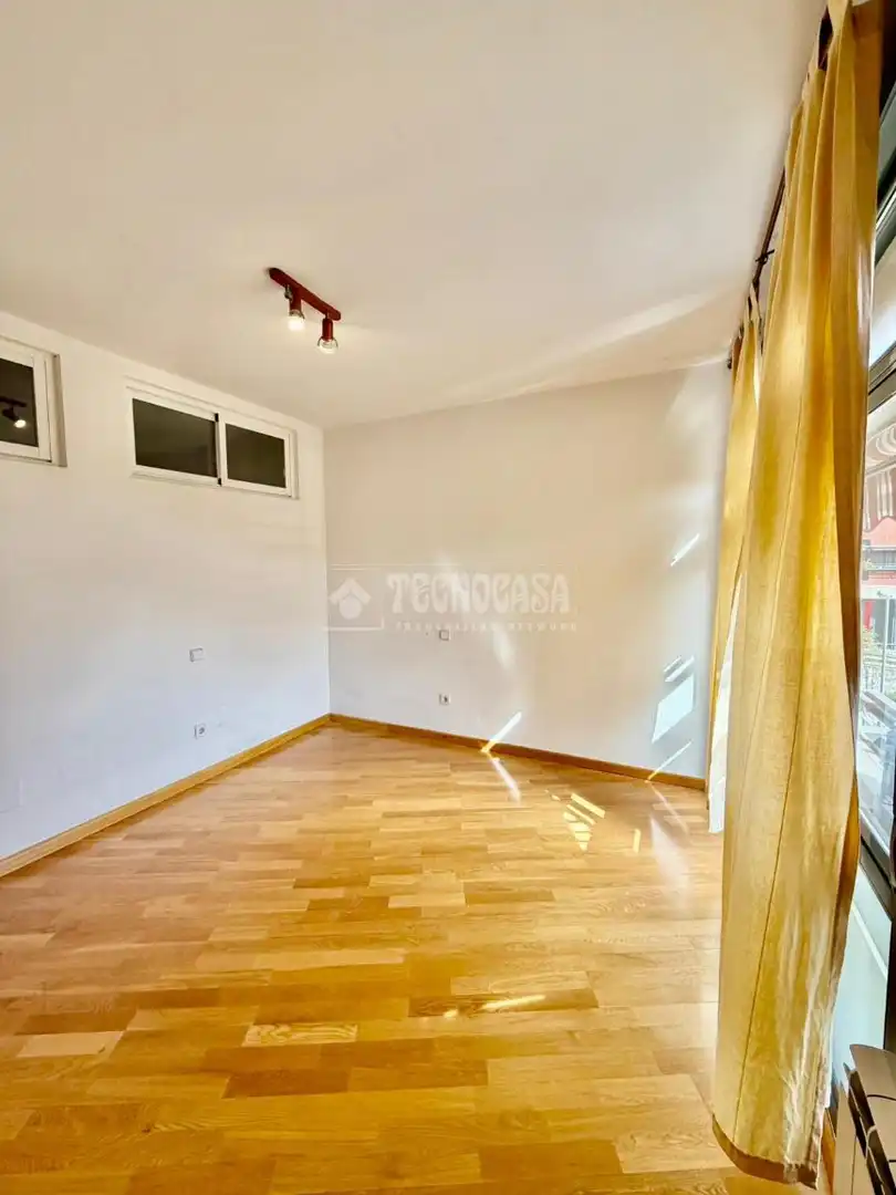 Habitación de Piso en venta en Madrid con Aire acondicionado, Calefacción y Terraza