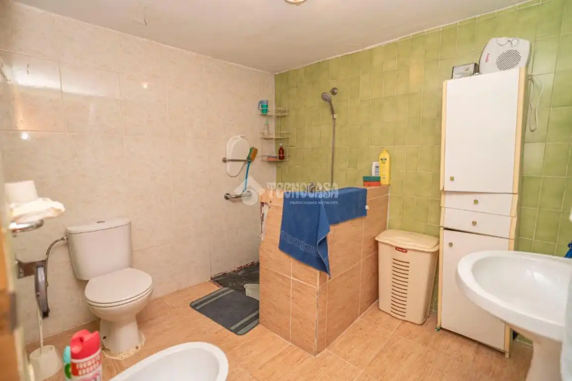 Detached homes for sale in Torreblascopedro  with Air Conditioner