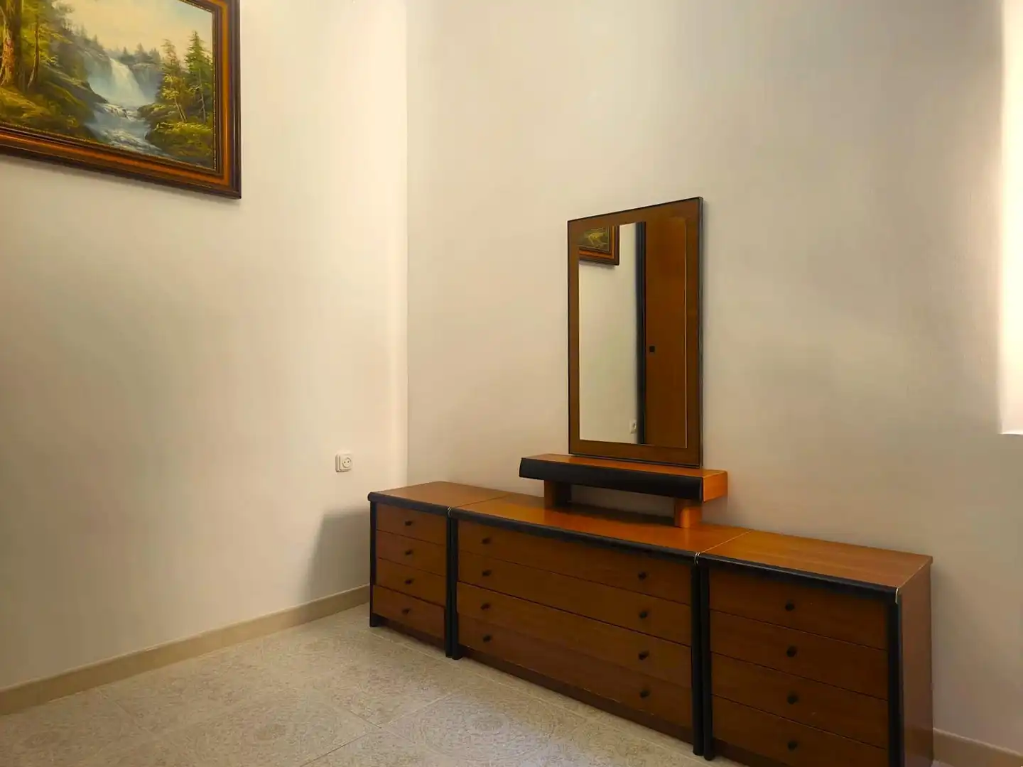 Dormitori de Apartament en venda en Alicante / Alacant amb Aire condicionat i Balcó
