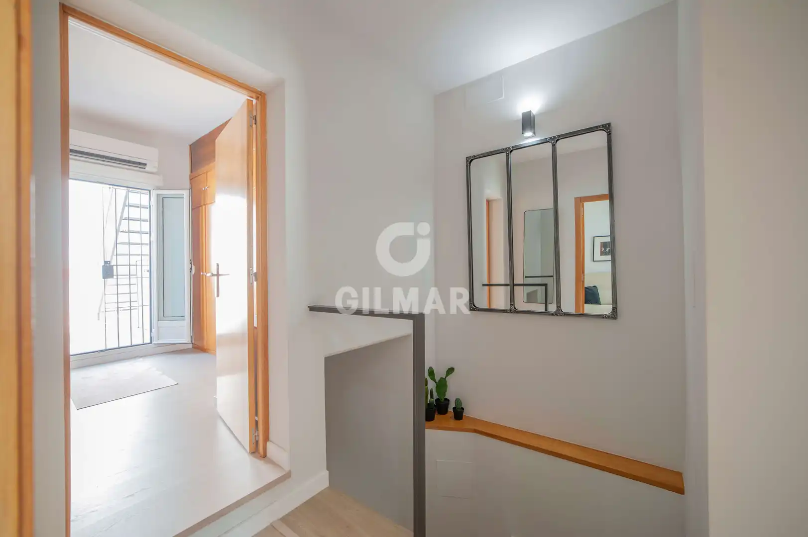 Maisonette zur Miete in Sevilla mit Heizung, Möbliert und Balkon