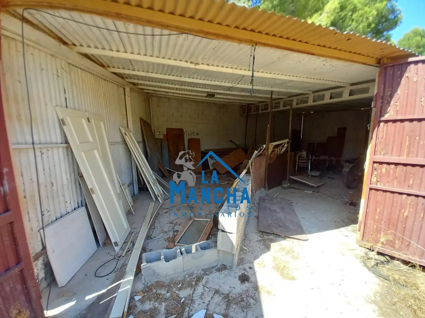 Finca rústica en venda en Albacete amb Jardí privat, Terrassa i Traster