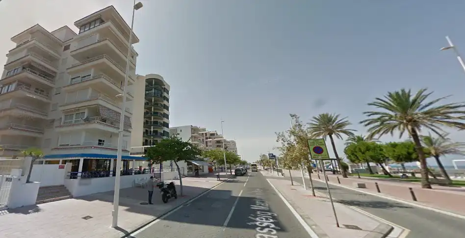 Außenansicht von Wohnung zum Verkauf in Gandia mit Möbliert, Ofen und Waschmaschine