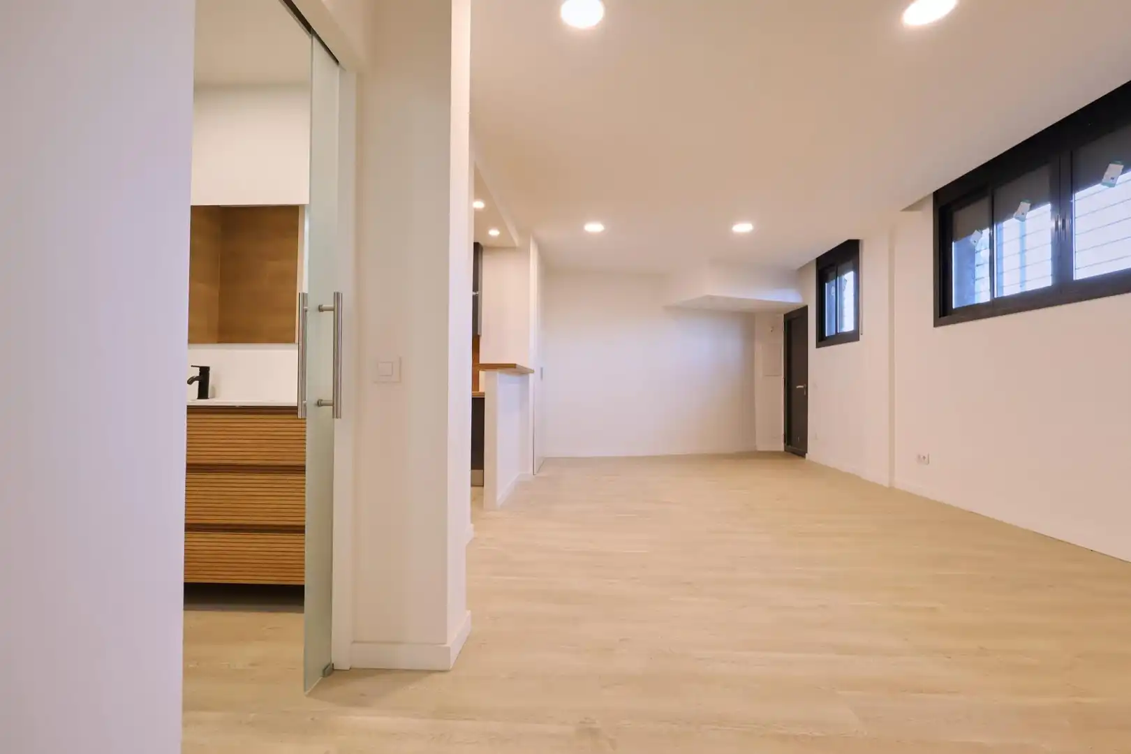 Ground floor for sale in Vilanova i la Geltrú  with Parquet flooring