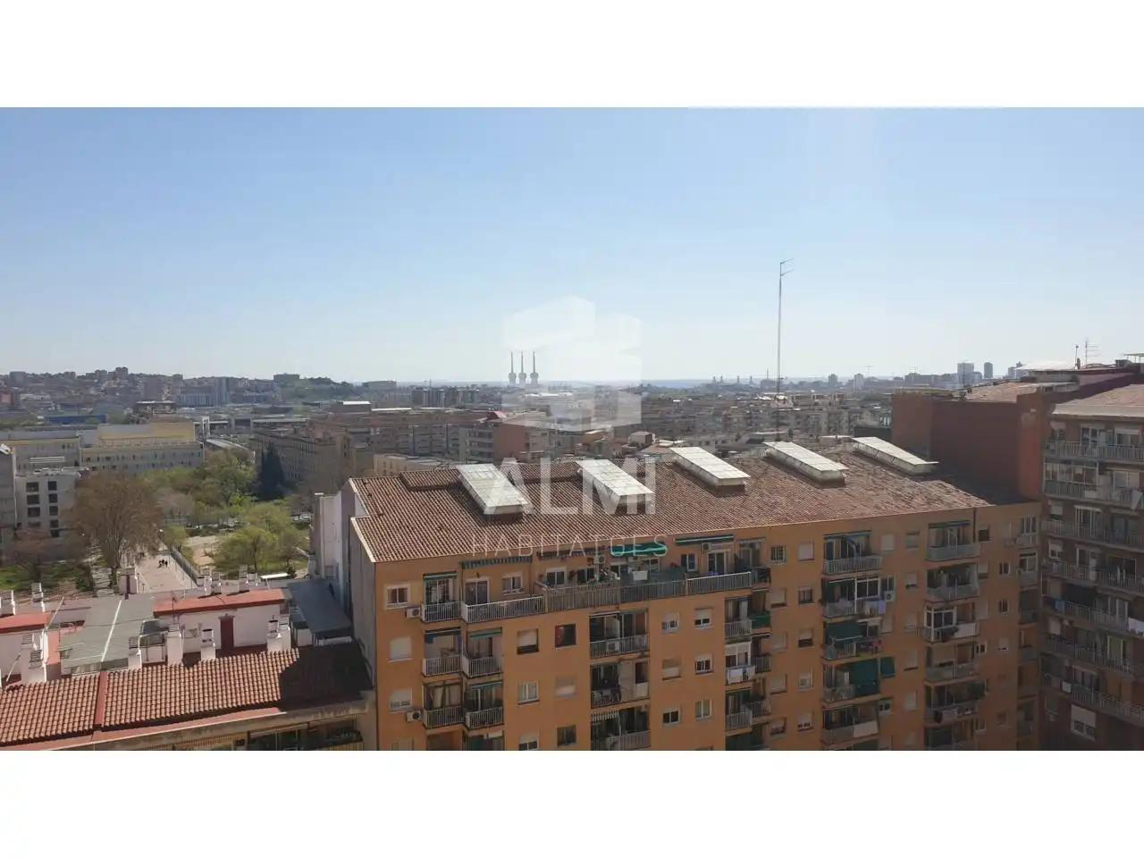 Attic for rent in Avenida MERIDIANA, Sant Andreu de Palomar